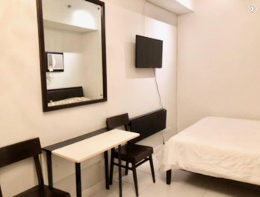 Kl Tower Studio Legazpi Village, Makati Near Greenbelt & Aim Makati Manila Esterno foto